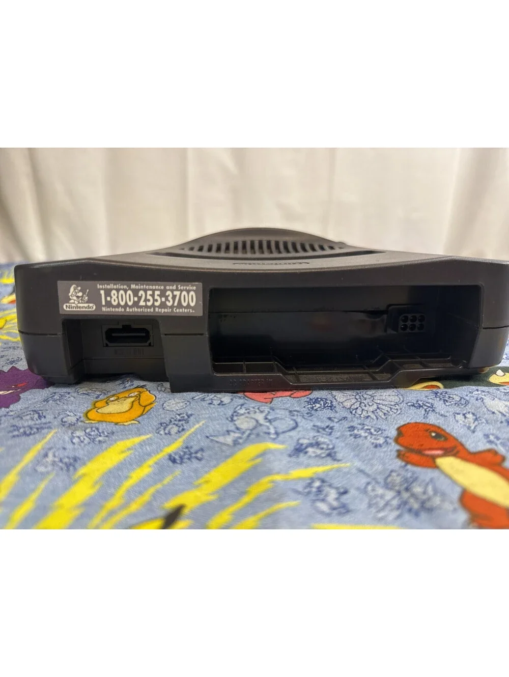 Nintendo 64 N64 Video Game Console Only NUS-001 - For Parts or Repair POWERS ON
